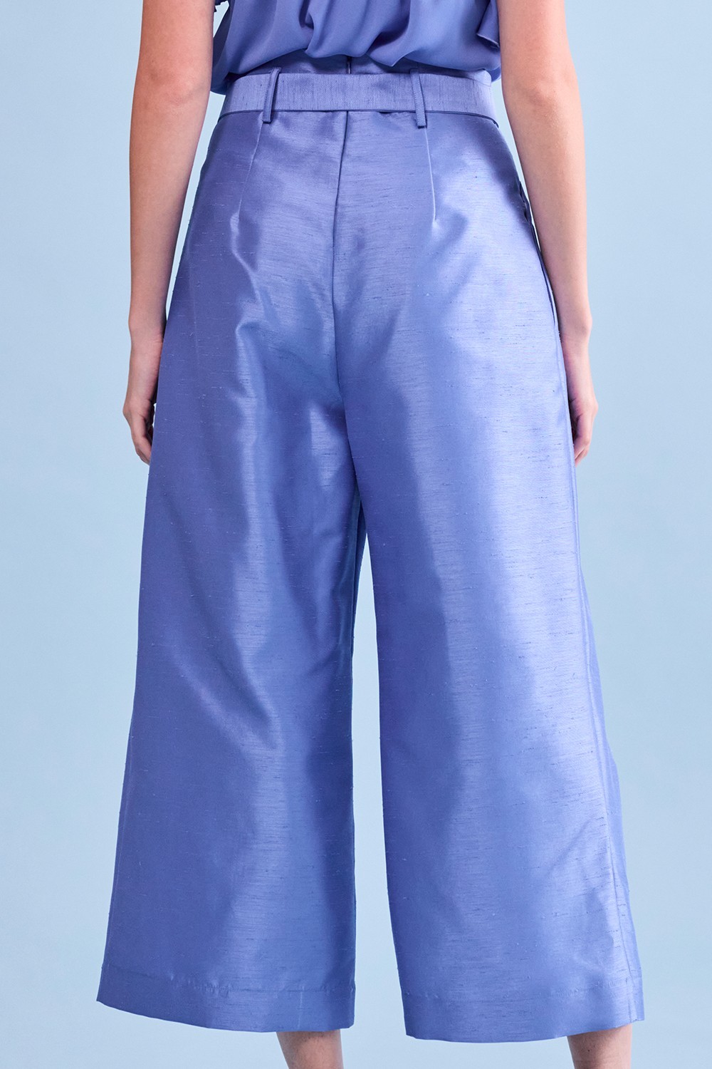 PANTALONE GARCONNE IN SHANTUNG