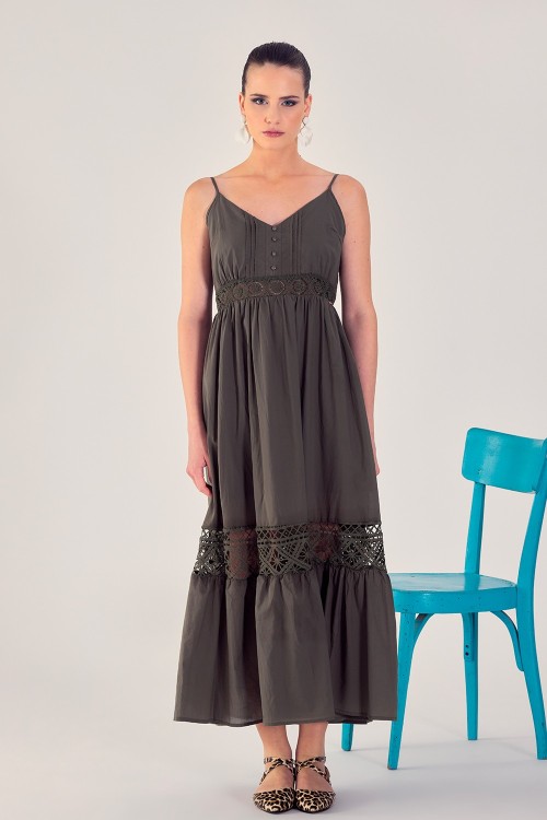 ABITO CON PASSAMANERIA