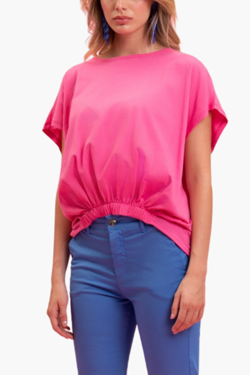 T-SHIRT CON ELASTICO FONDO