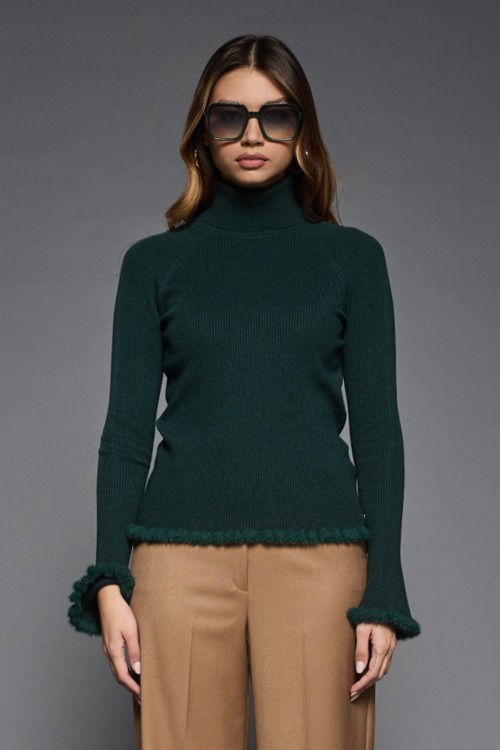 Lupetto con Bordo di Pelliccia