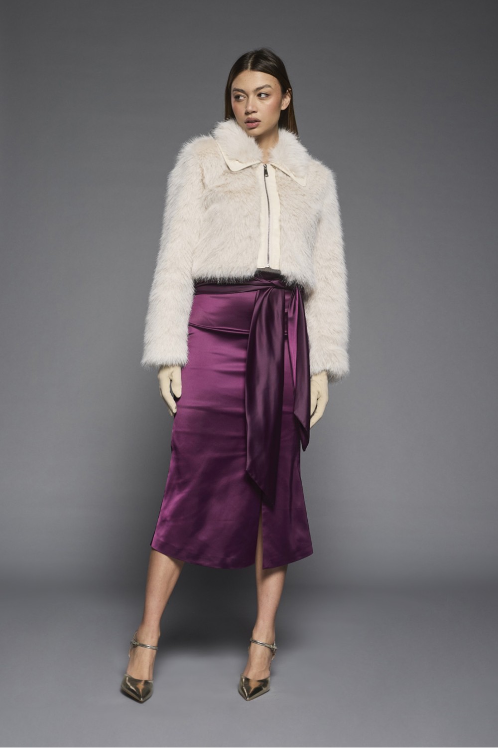 Pelliccia con Zip Frontale