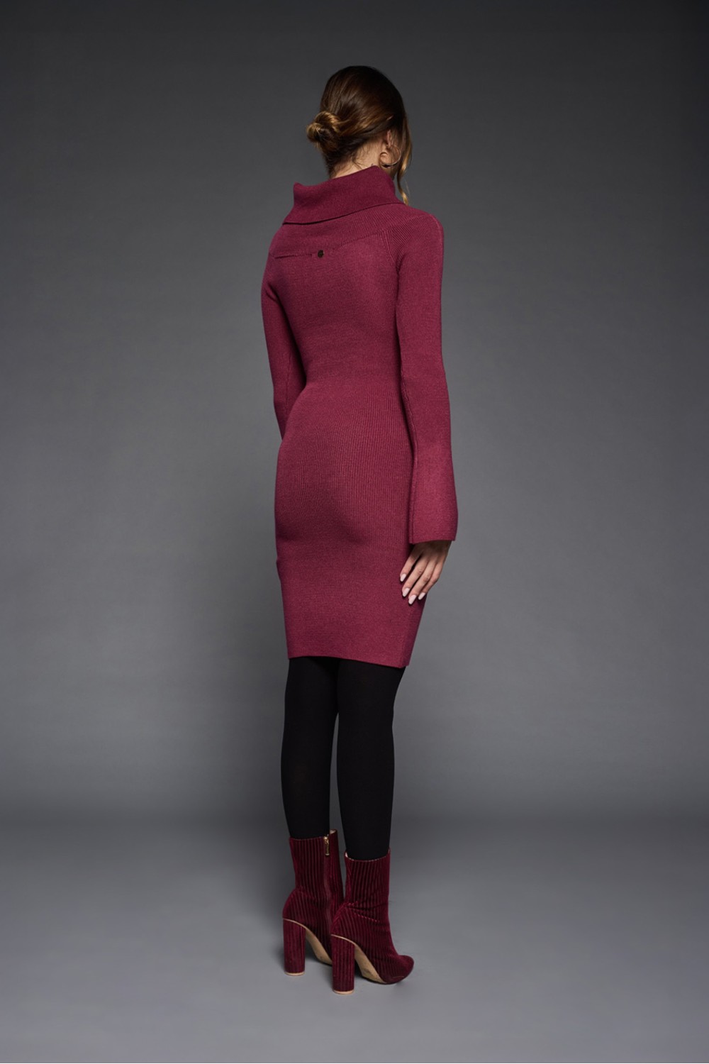 Abito con Manica Svasata