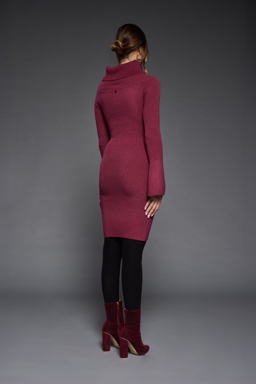 Abito con Manica Svasata