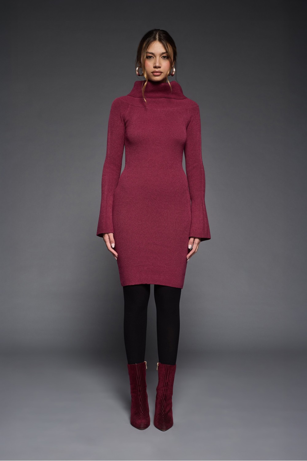 Abito con Manica Svasata