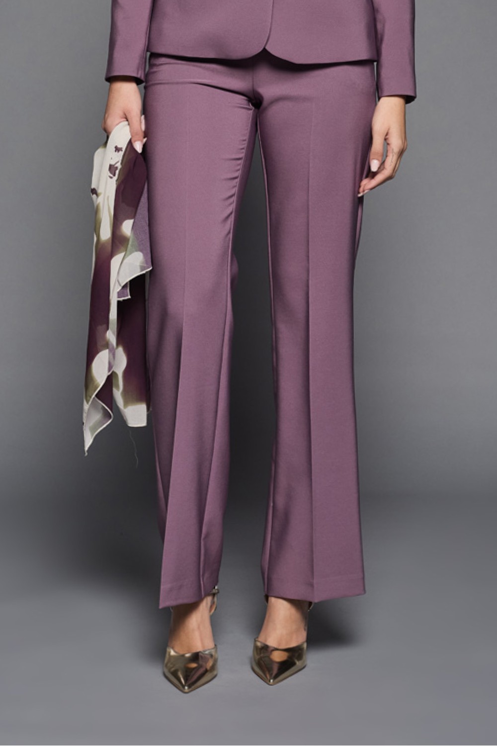 Pantalone con Pattine e Risvolto