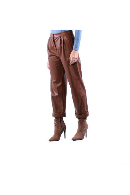 PANTOLONE CON PINCES